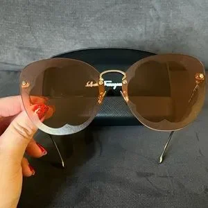 Salvatore Ferragamo | Accessories | Salvatore Ferragamo Pink  display picture 3